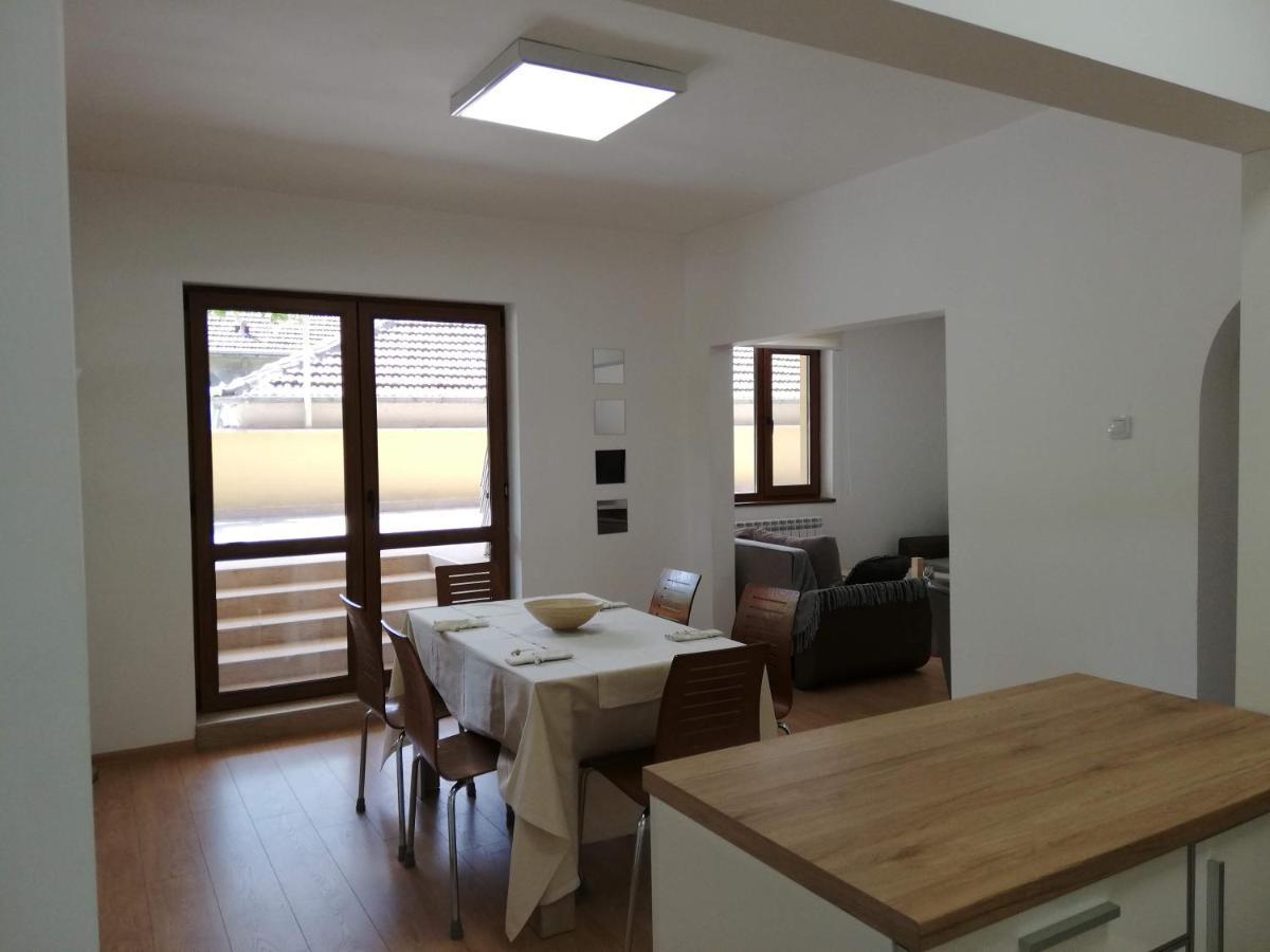 The Yellow House Stara Zagora Exterior foto
